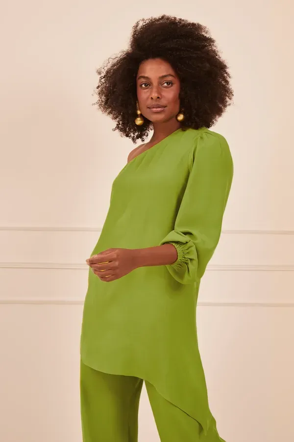 BLUSA-ASSIMETRICA