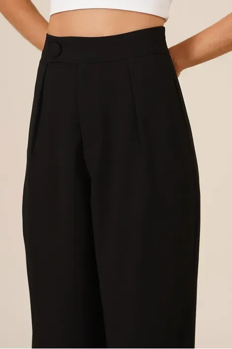 CALCA-COM-BOTAO-LATERAL-E-PREGAS