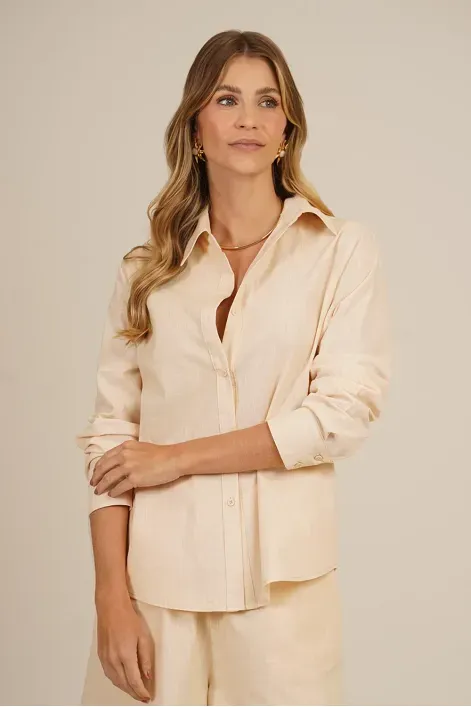CAMISA-FEMININA-DE-MANGA-LONGA-LISA