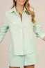 CAMISA-FEMININA-DE-MANGA-LONGA-LISA