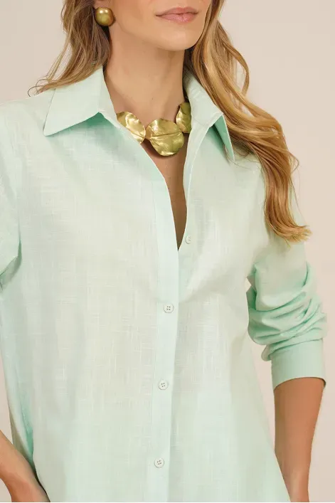CAMISA-FEMININA-DE-MANGA-LONGA-LISA