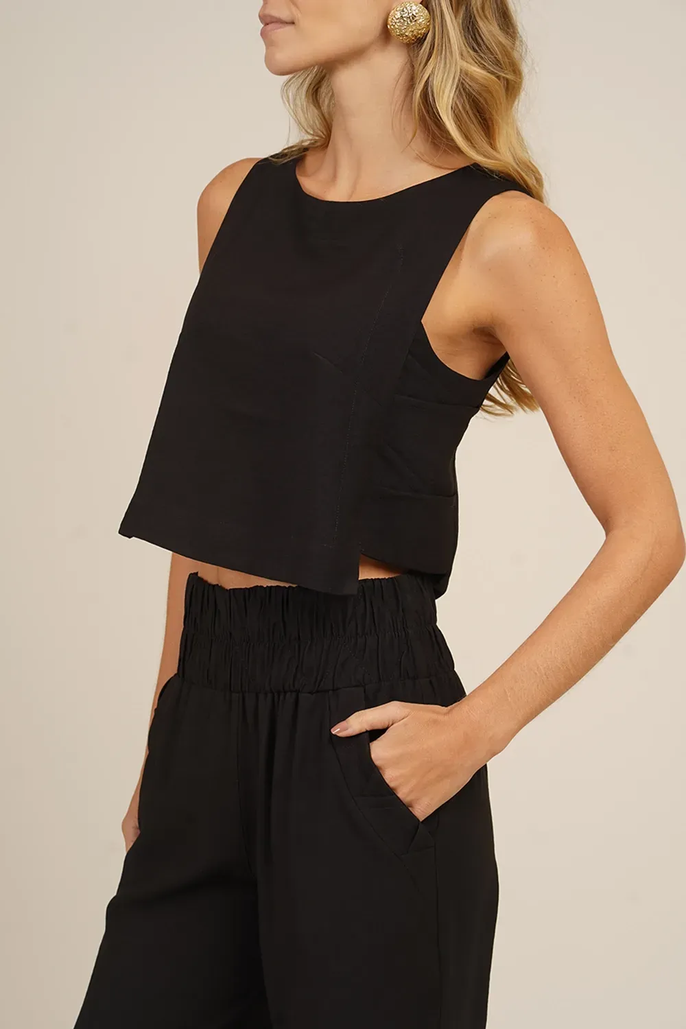 REGATA-CROPPED-DETALHE-LATERAIS