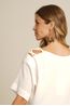 BLUSA-DECOTE-V-DETALHE-OMBRO