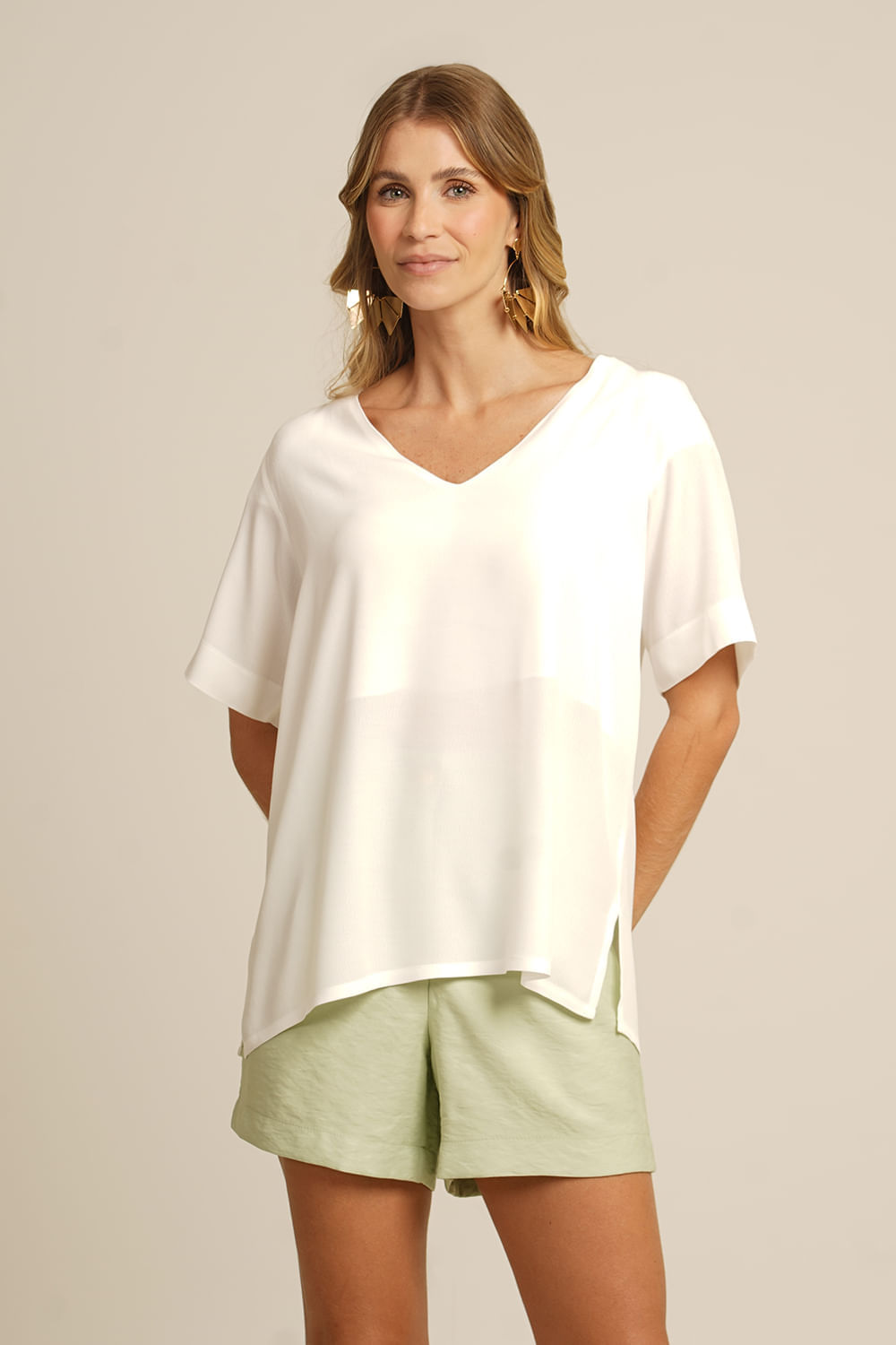BLUSA-DECOTE-V-DETALHE-OMBRO