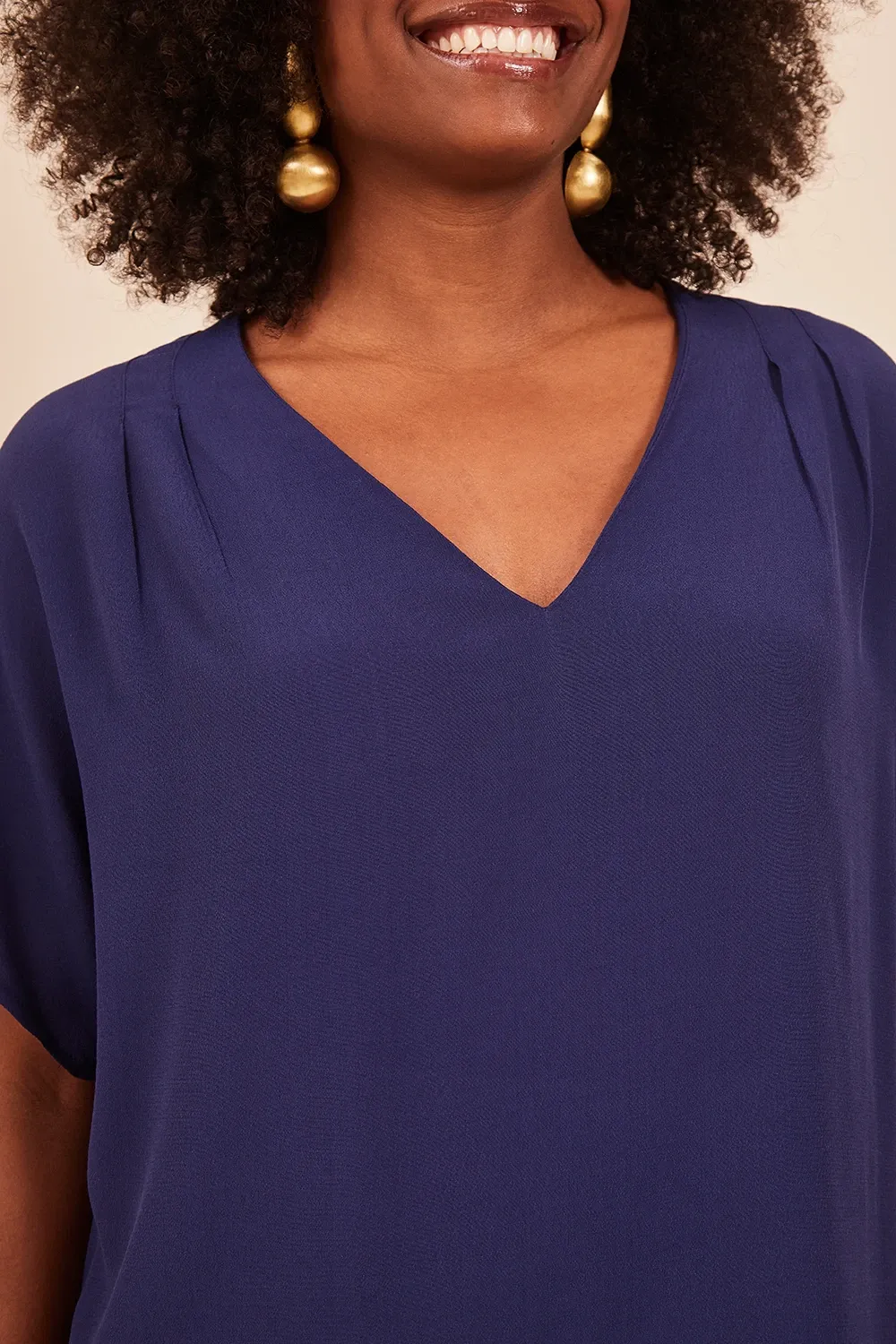 BLUSA-DECOTE-EM-V