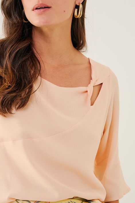BLUSA-DECOTE-LATERAL-TORCIDO