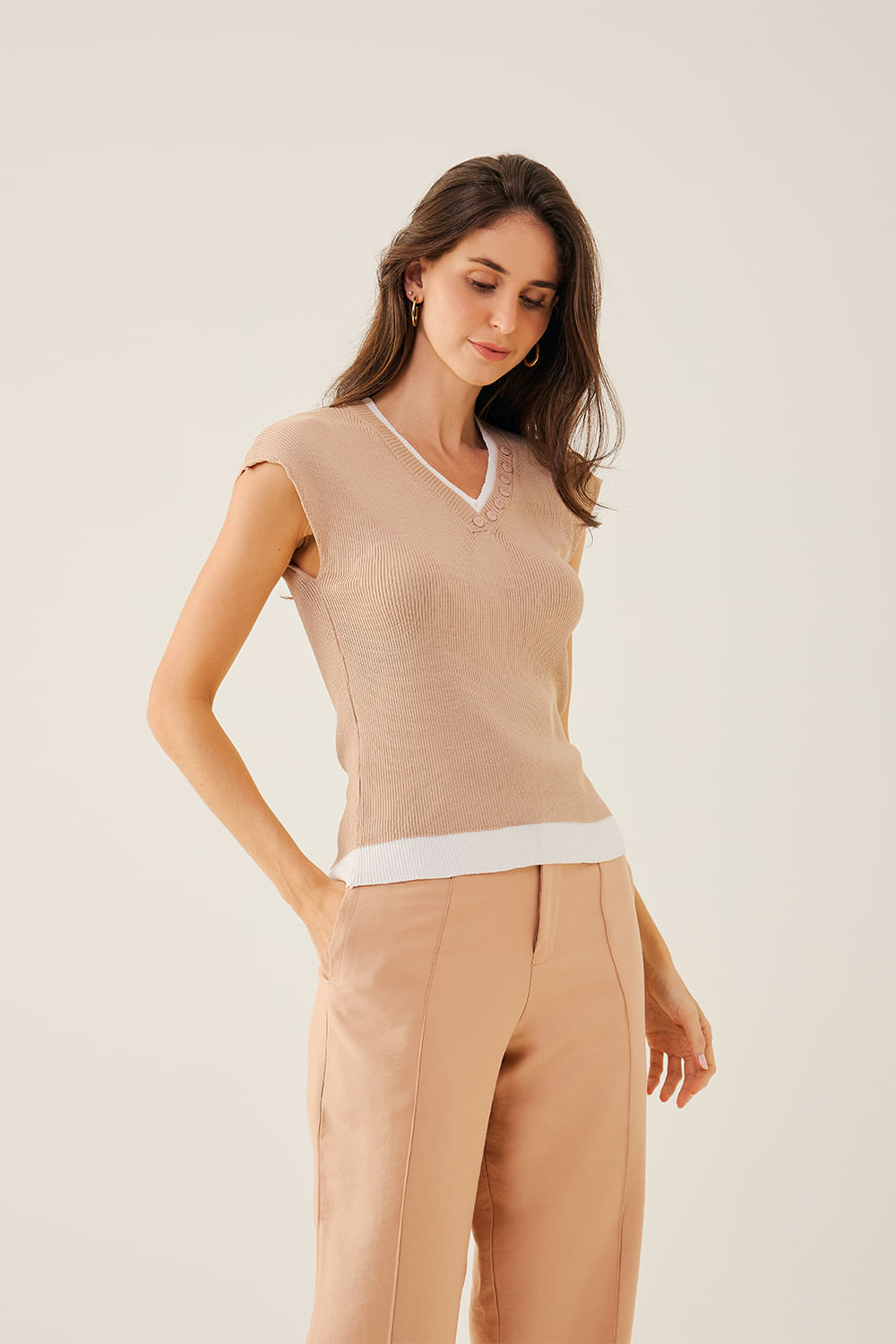 BLUSA-EM-TRICOT-SOBREPOSTA