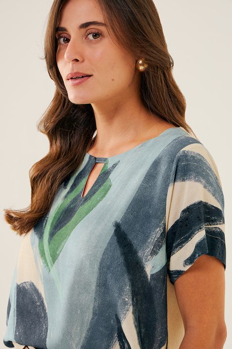 BLUSA-MANGA-CURTA-COM-DETALHE