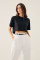 BLUSA-CROPPED-COM-BAINHA-LARGA