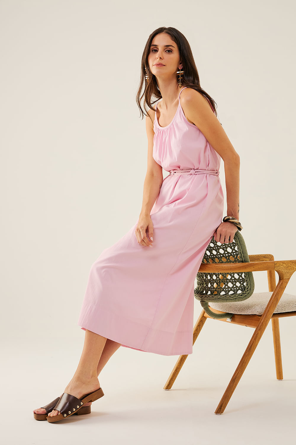 VESTIDO-MIDI