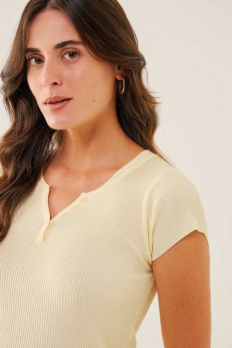 BLUSA-EM-TRICOT-COM-BOTOES
