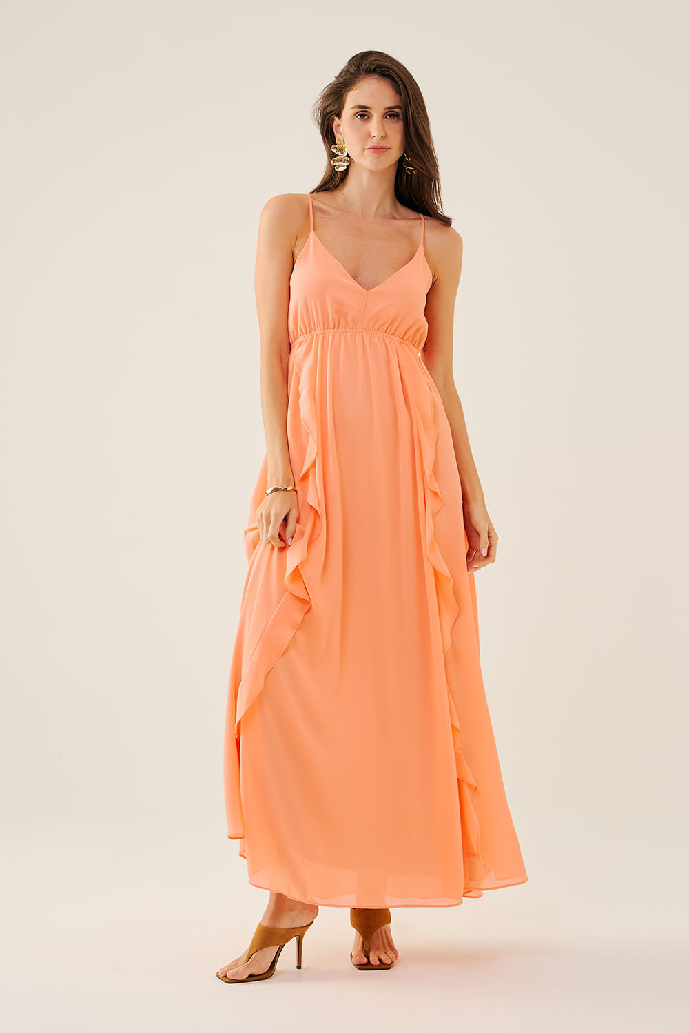 VESTIDO-LONGO-COM-BABADOS