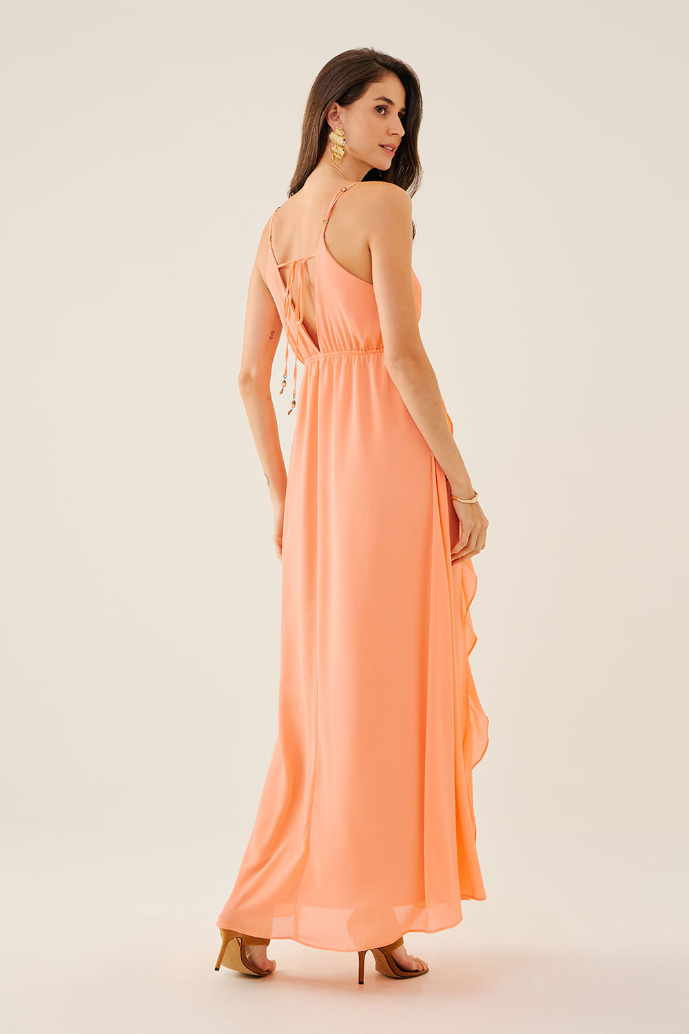 VESTIDO-LONGO-COM-BABADOS