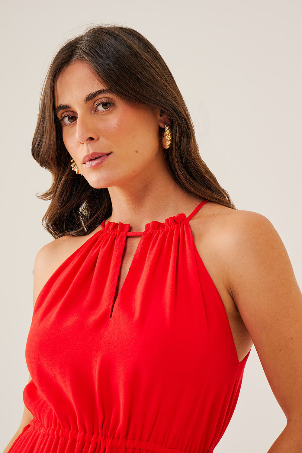 VESTIDO-LONGO-LISO-COM-DECOTE-HALTER