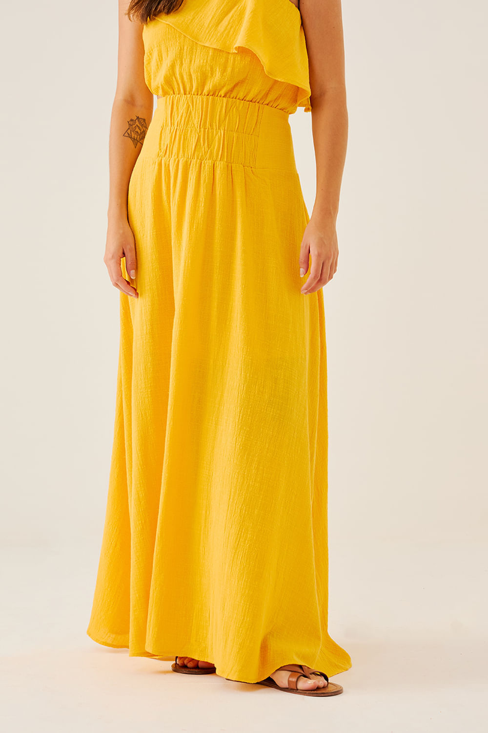 BLUSA-E-SAIA-ALGODAO-AMARELO_0673