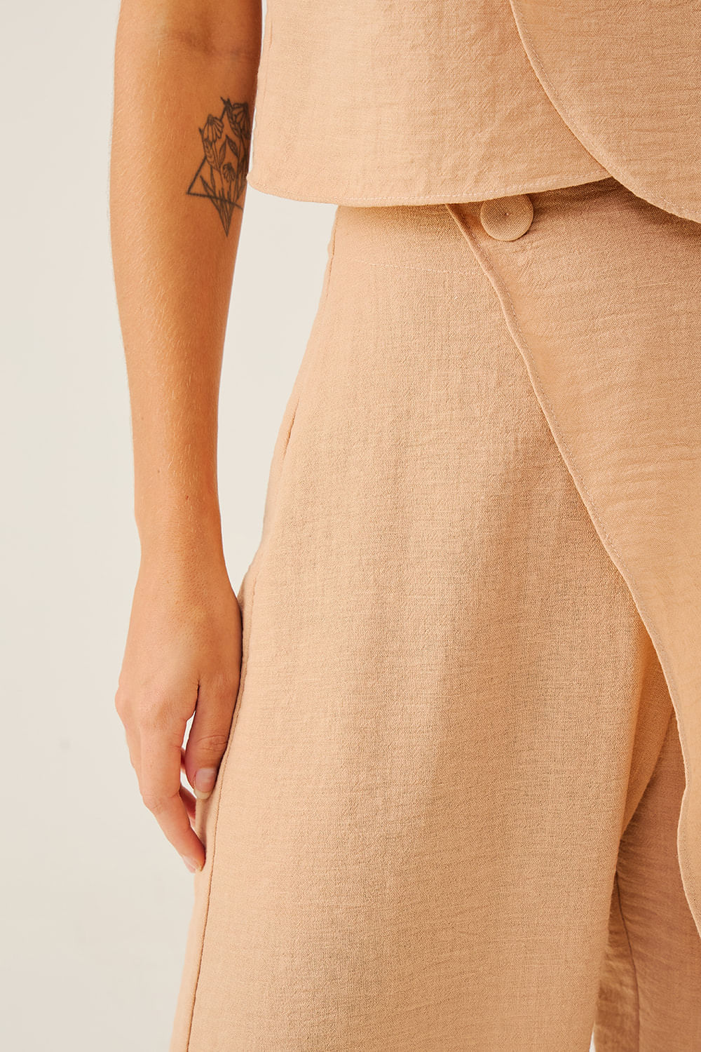 CALCA-PANTACOURT-COM-TRANSPASSE