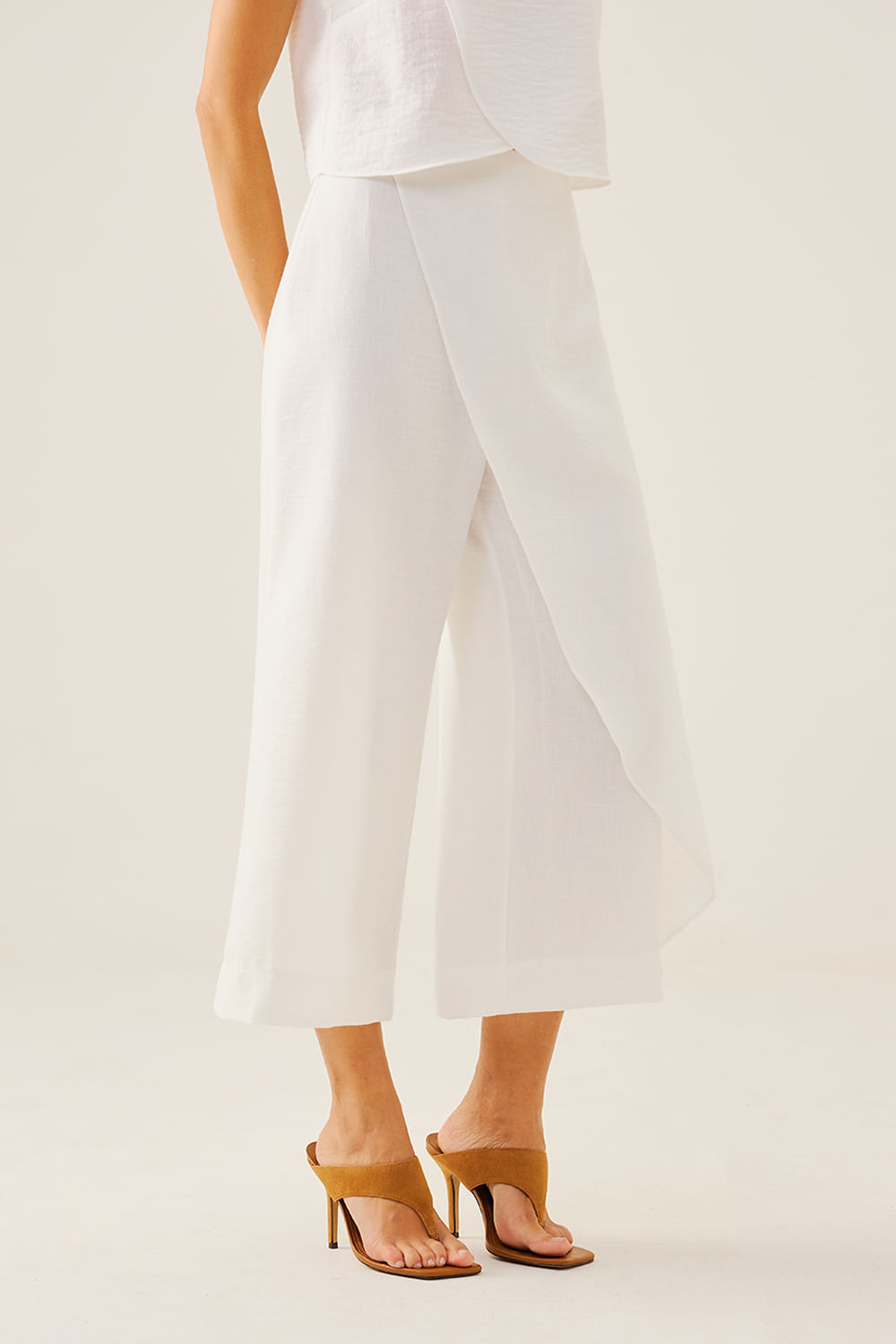 CALCA-PANTACOURT-COM-TRANSPASSE