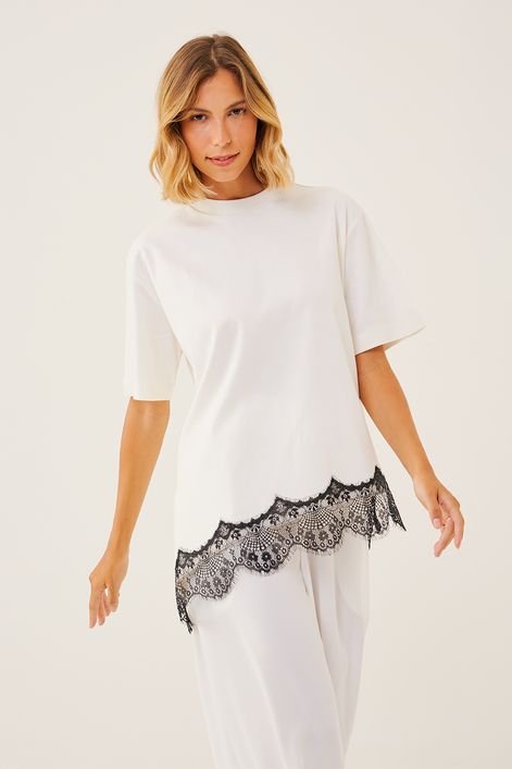 T-Shirt-Oversized-com-Barra-em-Renda