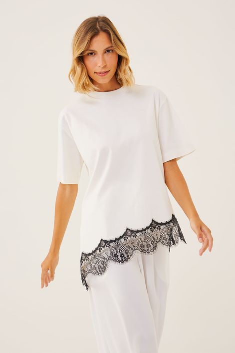 T-Shirt-Oversized-com-Barra-em-Renda