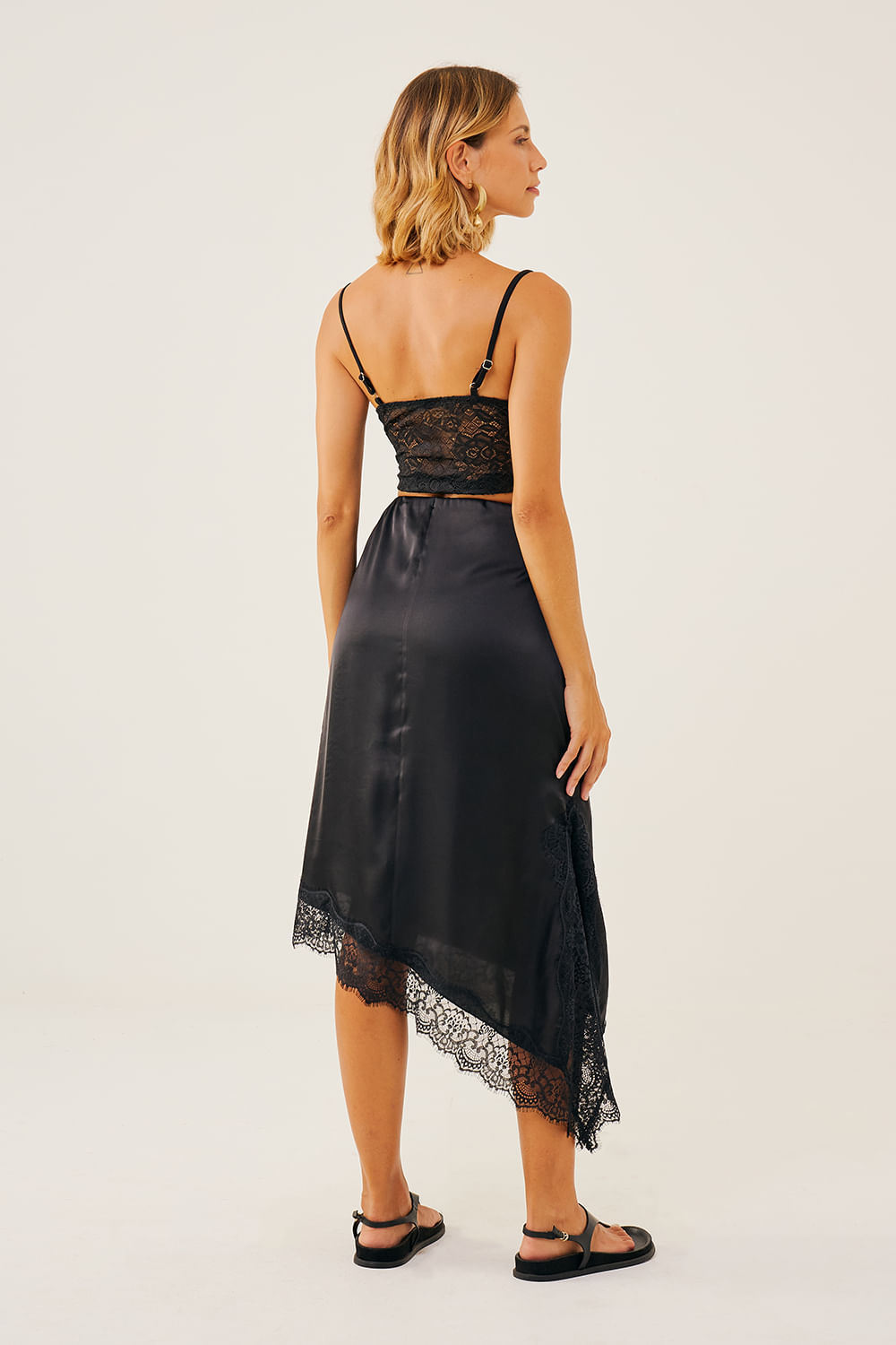 Top-Cropped-em-Renda-com-Alcas-Finas