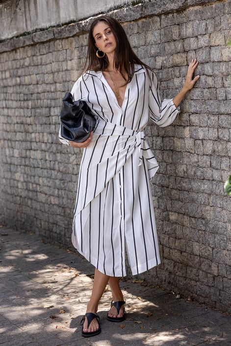 Chemise-Listrada-com-Lenco