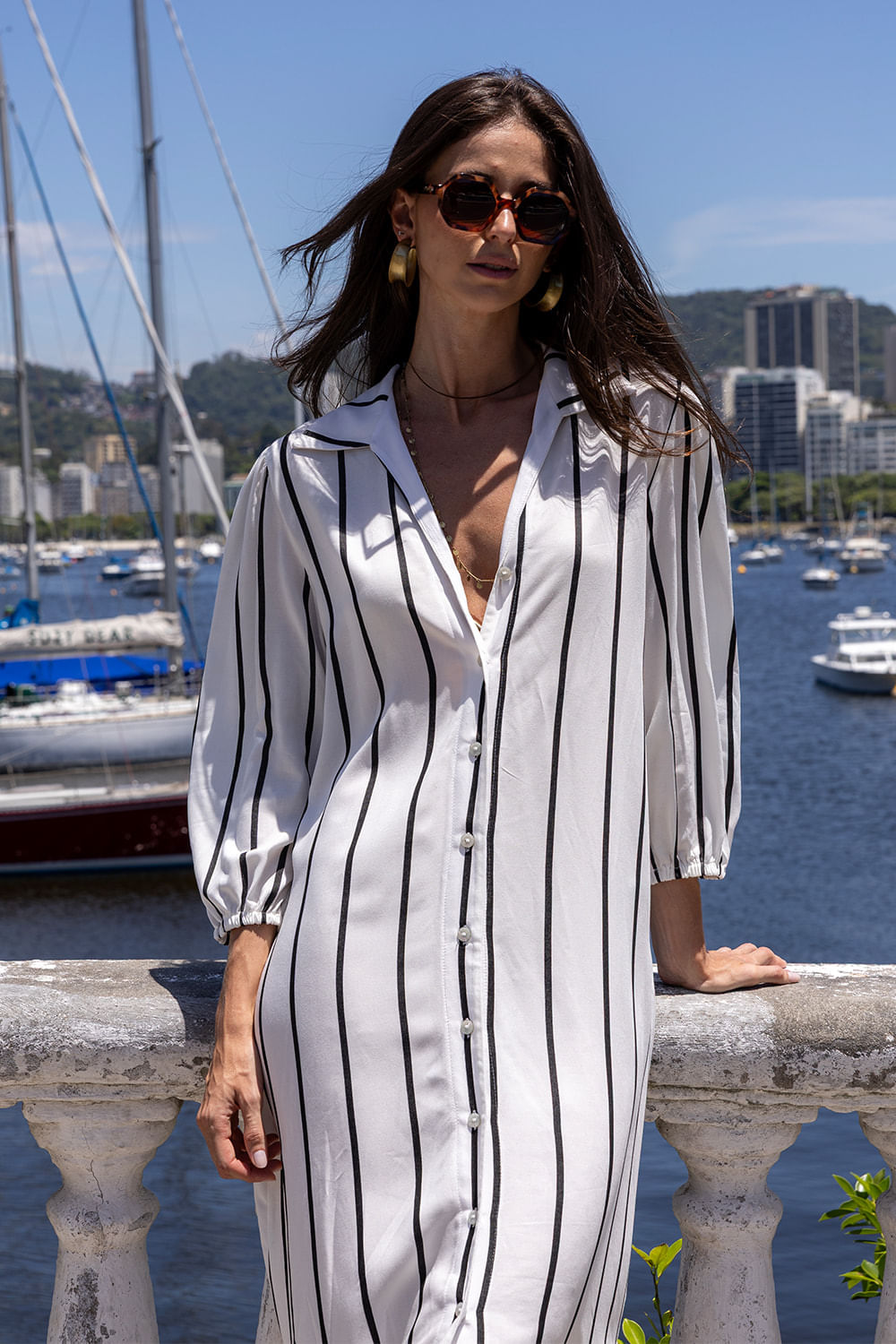 Chemise-Listrada-com-Lenco