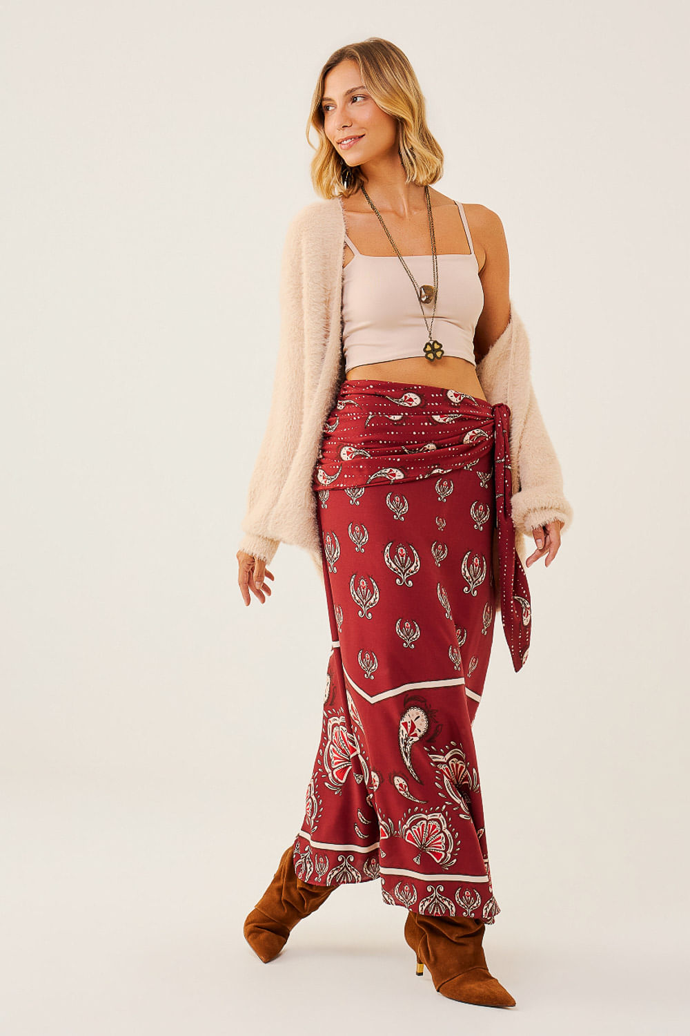 Saia-Longa-com-Lenco