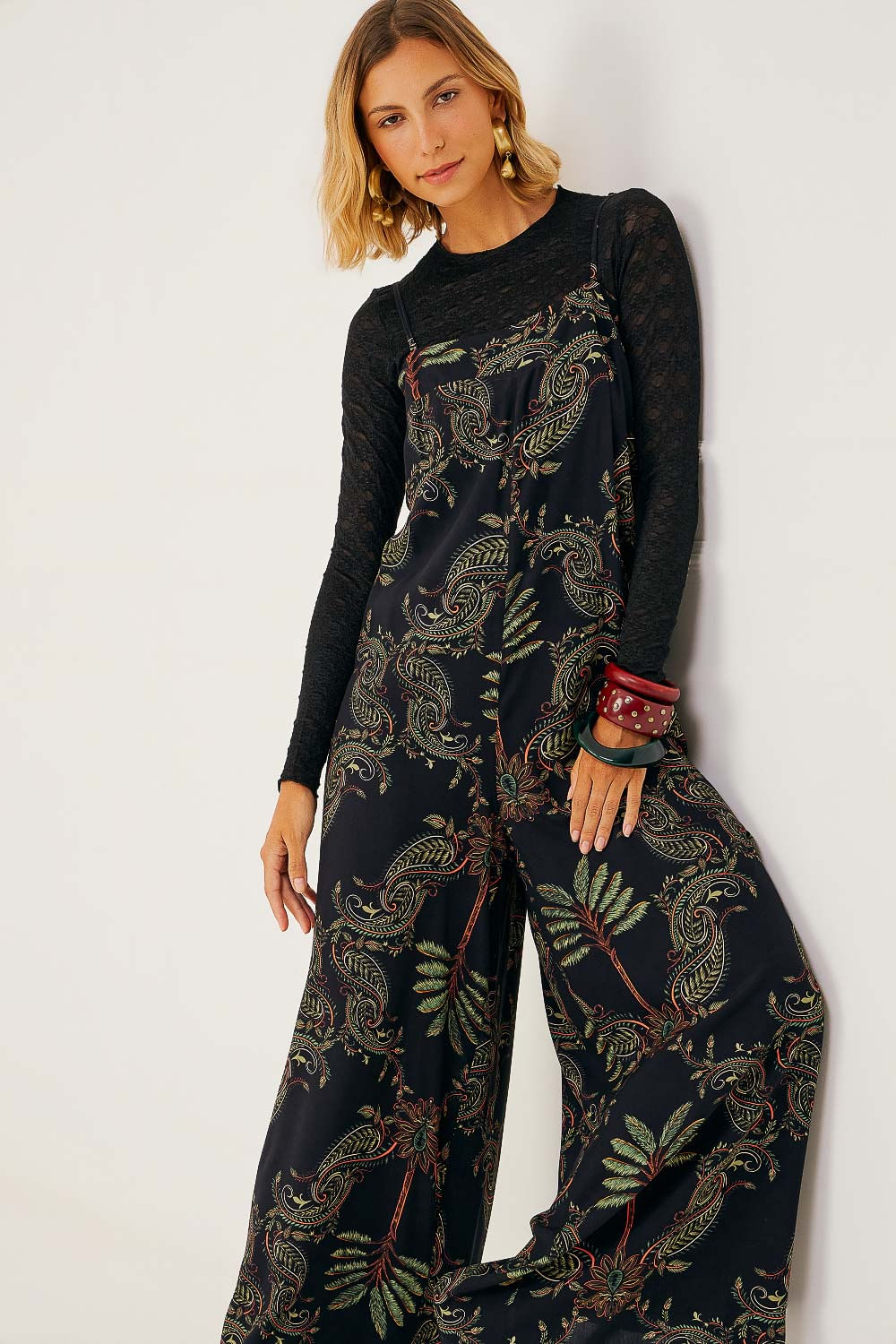 Macacao-Pantalona-com-alcas-finas