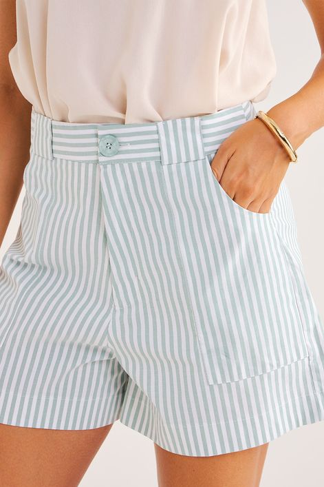 Short-em-tricoline-listrado