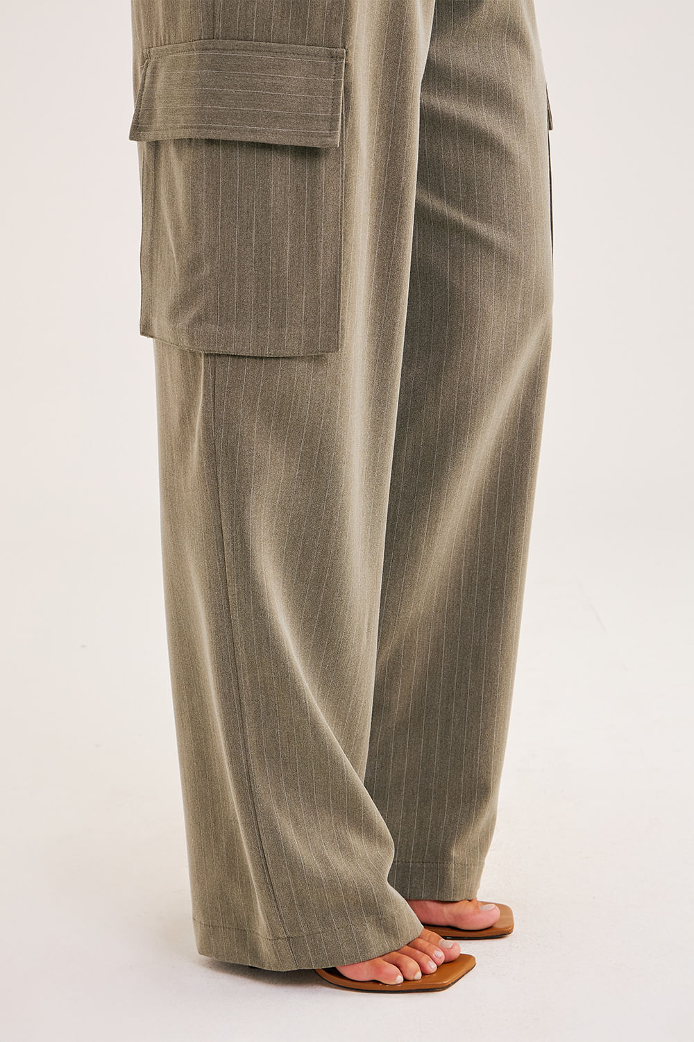 Calca-Cargo-Risca-de-Giz