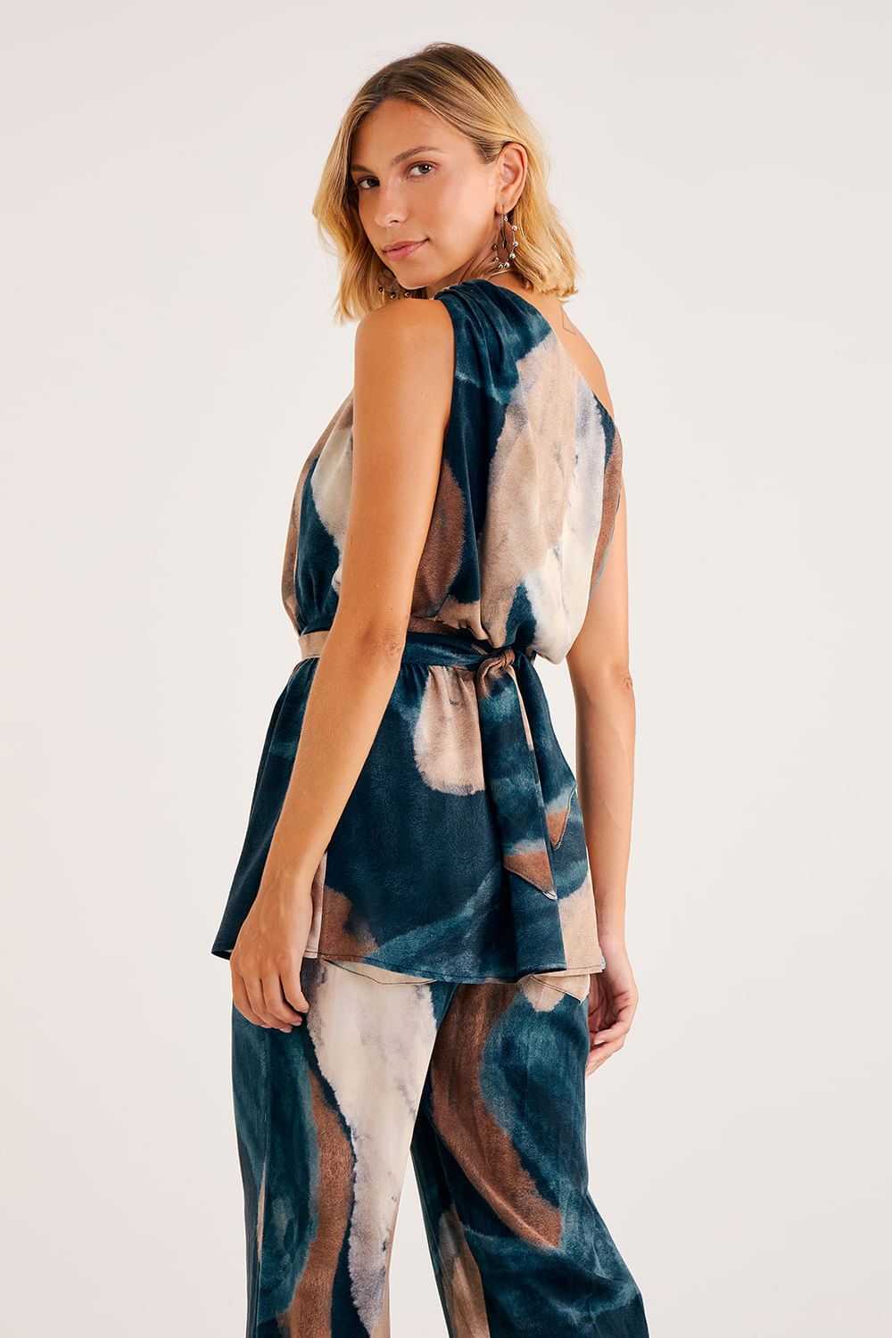 Blusa-Um-Ombro-So-EST.-VENUS