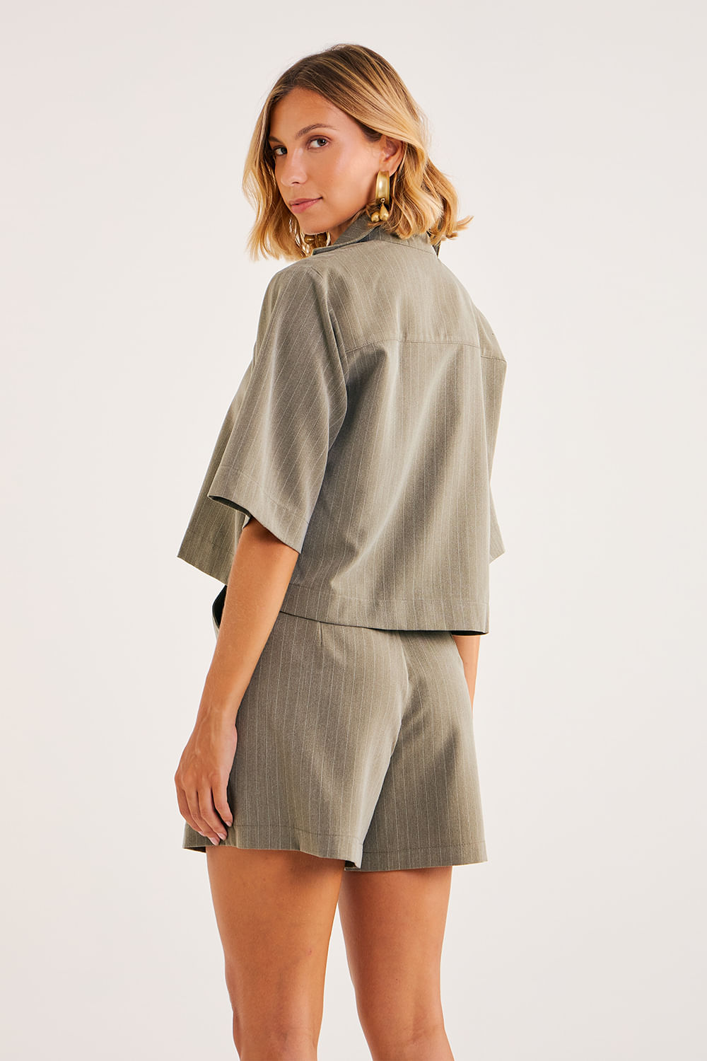 Camisa-Cropped-Risca-de-Giz