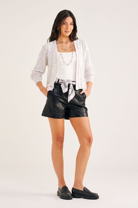 Short-Couro-Sintetico