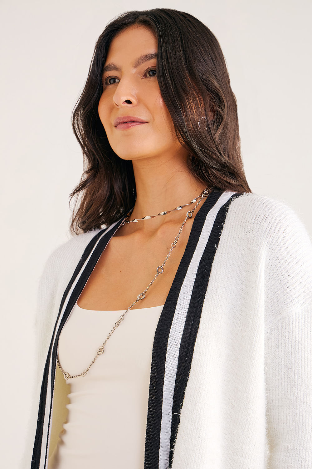 Cardigan-de-Pelinho-Detalhe-Listra