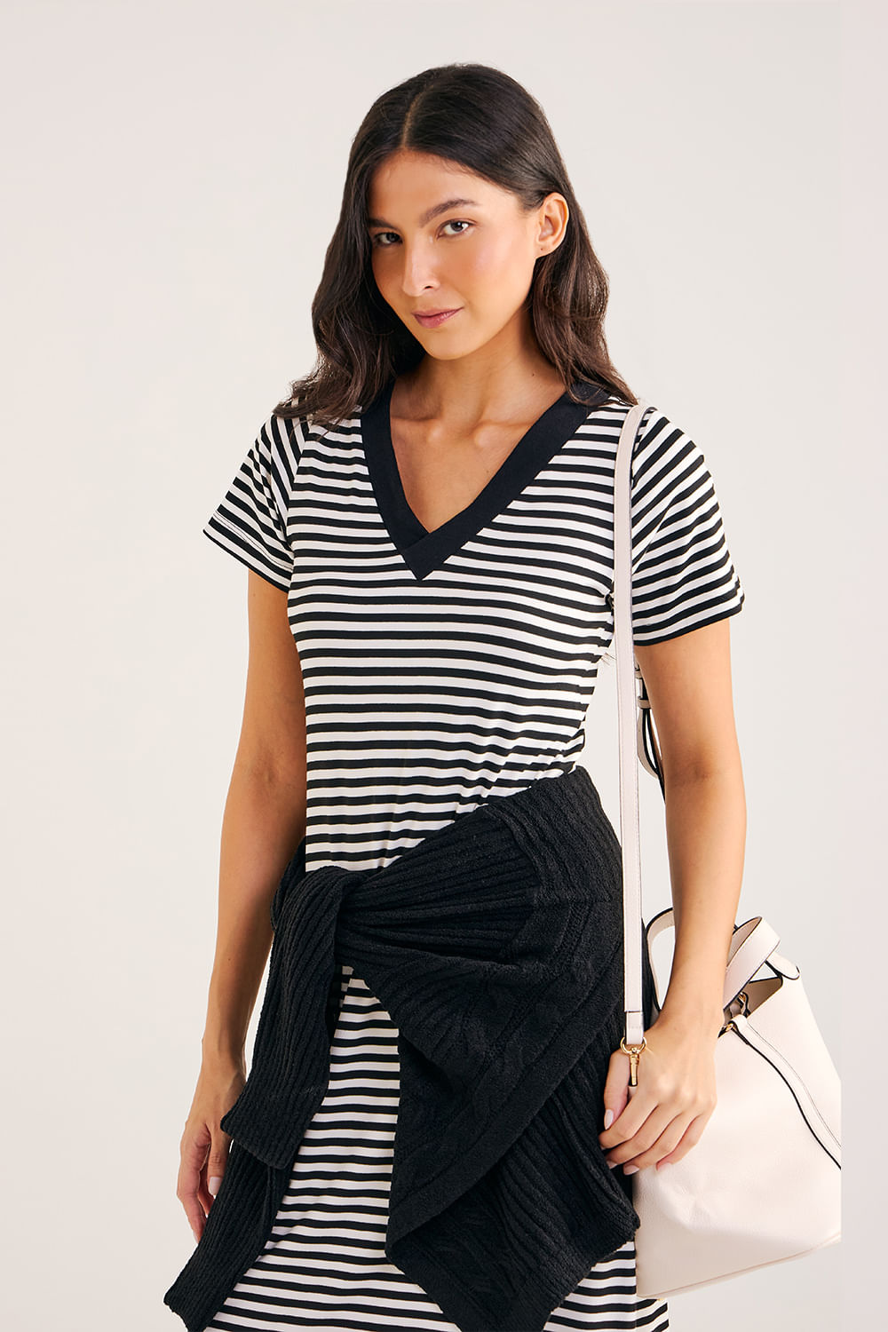 Vestido-Listrado-Decote-Liso