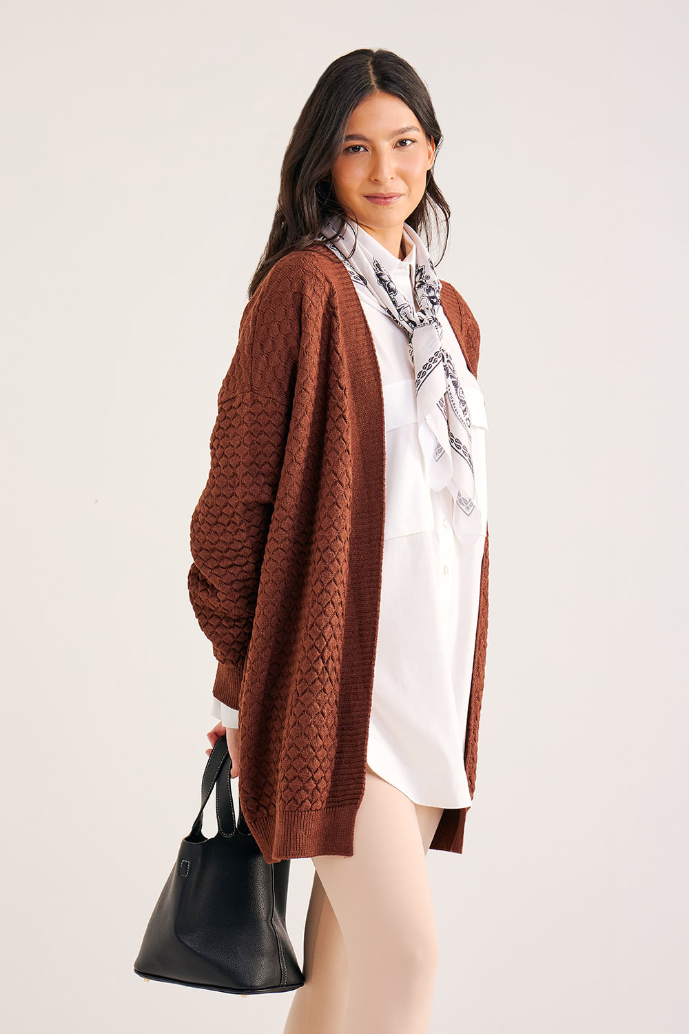 Cardigan-Alongado-Trabalhado