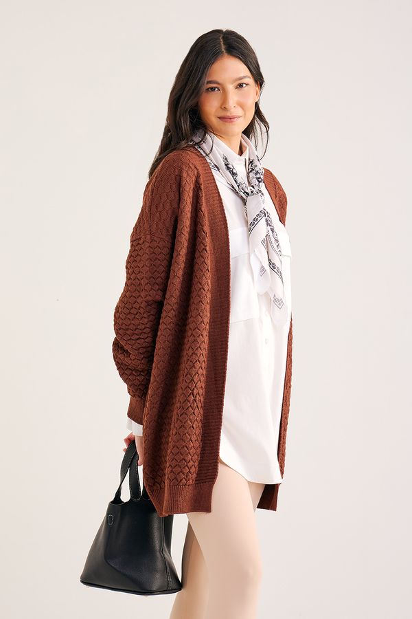 Cardigan-Alongado-Trabalhado