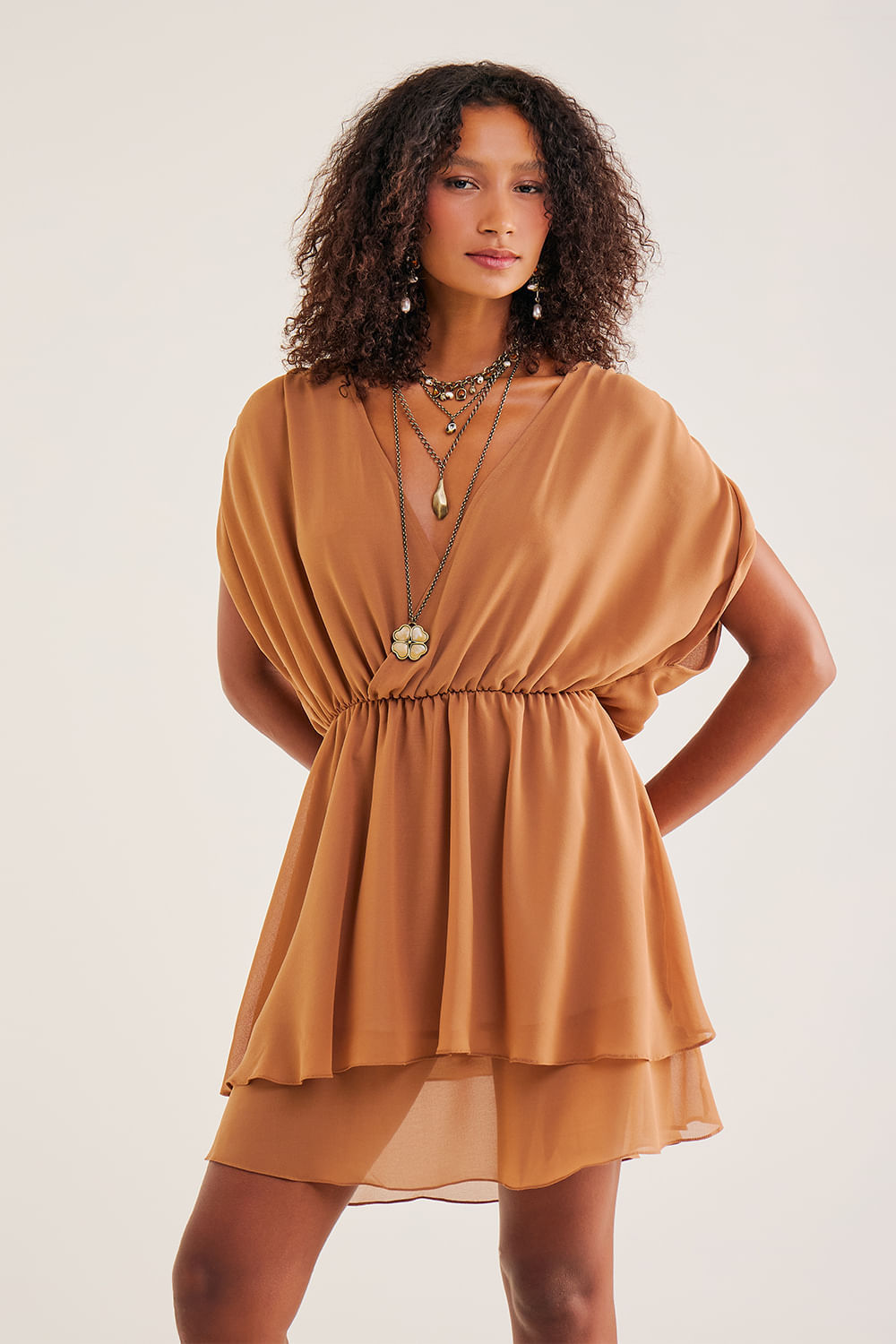 Vestido-Curto-Lirio