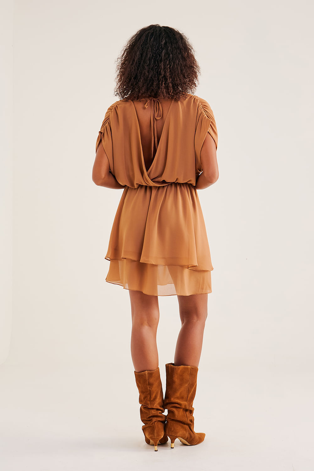 Vestido-Curto-Lirio