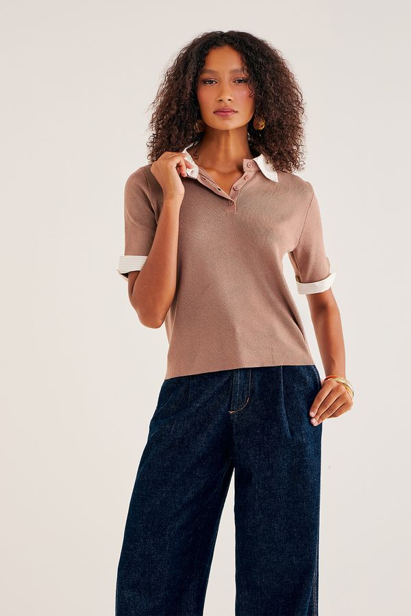 Blusa-com-Gola-Polo-e-Listra