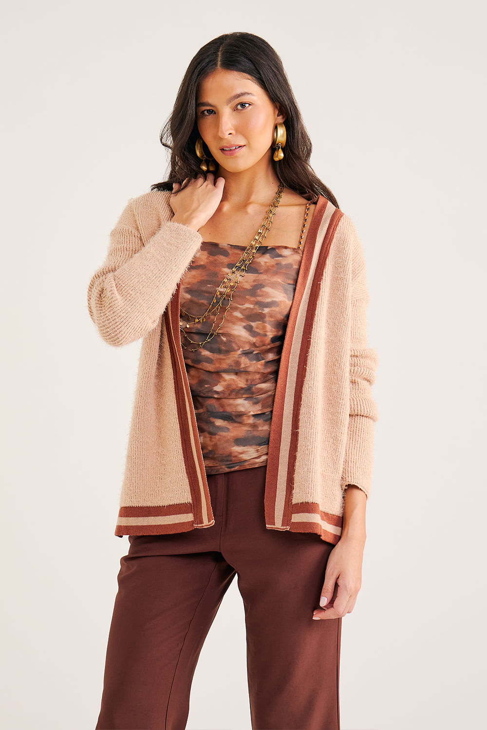 Cardigan-de-Pelinho-Detalhe-Listra