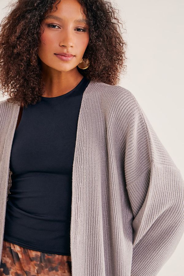 Cardigan-Manga-Bufante