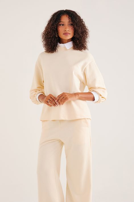 Blusa-em-Moletom-com-Detalhe-Gola-e-Manga