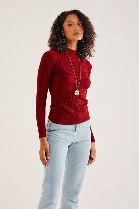Blusa-em-Tricot-Gola-Alta-Detalhada