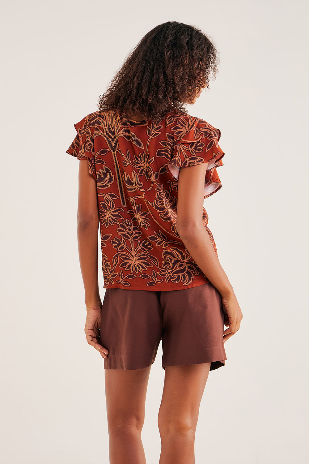 Blusa-com-Manga-Curta