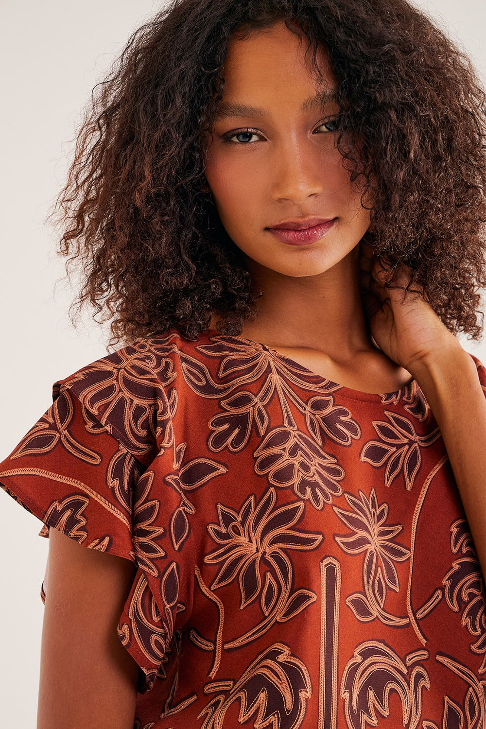 Blusa-com-Manga-Curta