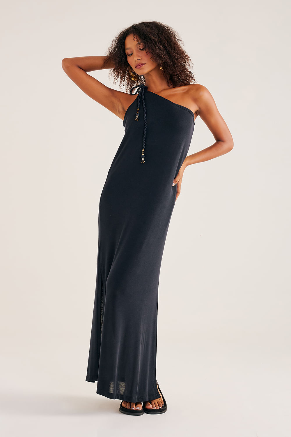 Vestido-Um-Ombro
