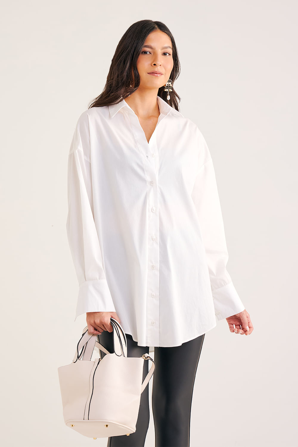 Camisa-em-Tricoline-Over