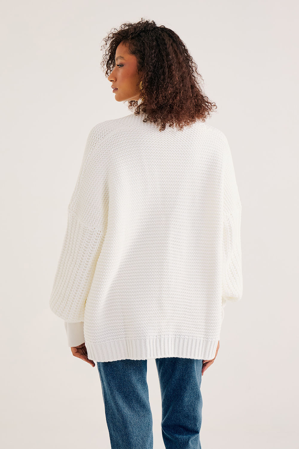 Cardigan-Amplo-Ponto-Largo