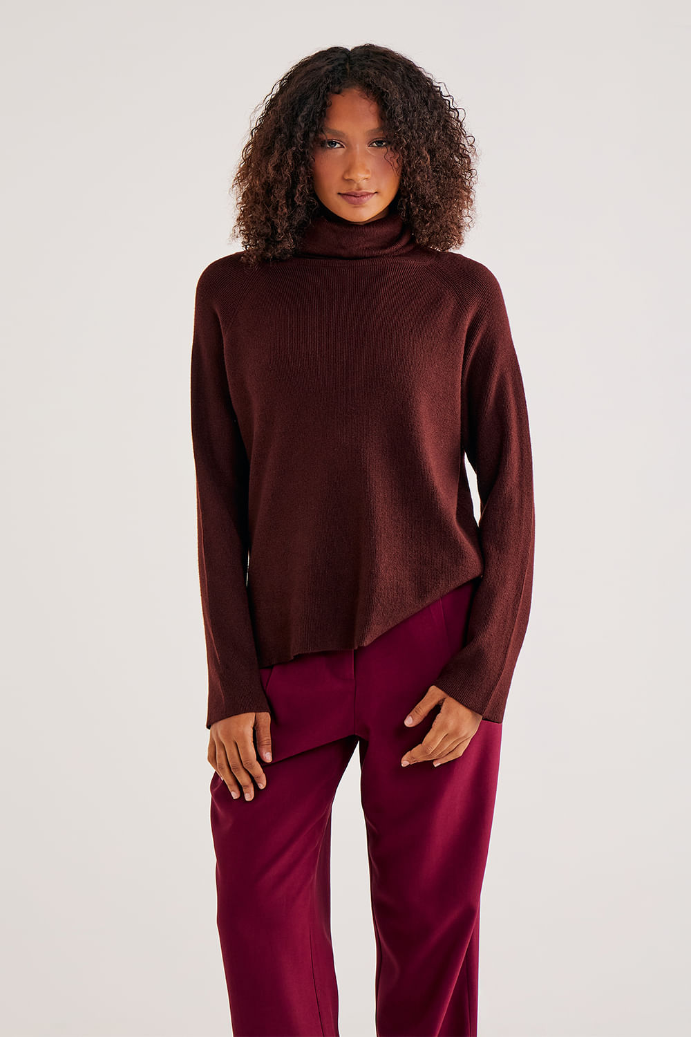 BLUSA-TRICOT-GOLA-ALTA-MARROM_3